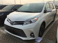 18款豐田塞納3.5L兩驅 V6天窗8速商務車