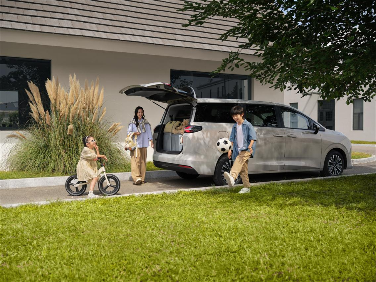 7.3万元起售！星光730正式上市，为万千家庭开启幸福之门