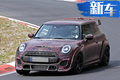 MINI性能版實車曝光！內(nèi)飾升級/競爭?？怂筊S