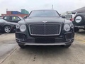 18款賓利添越6.0T W12耀眼越野顏值巔峰