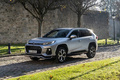 豐田RAV4“換標(biāo)”鈴木新SUV 搭2.5升插混/懸浮大屏