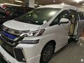 豐田埃爾法蒙娜麗莎 奢華商務車人氣爆棚