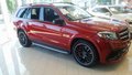 國內一臺紅色奔馳GLS63AMG 17款頂配GLS
