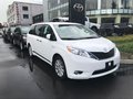 新款豐田塞納多功能商務車 月末搶先熱惠
