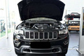 Jeep大切諾基海外實(shí)拍！搭3.0L，國內(nèi)優(yōu)惠十萬元