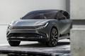 丰田纯电跨界车曝光！尺寸接近RAV4荣放 或命名bZ2X