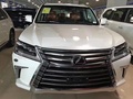 雷克薩斯LX570 V8動(dòng)力盡顯越野王者地位
