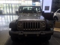 JEEP牧馬人越野車 非常靈活而且動(dòng)力十足