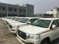 18款豐田酷路澤4000實拍圖 車身尺寸明細