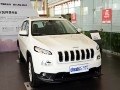 全球首款9速變速箱  Jeep自由光實拍圖解
