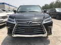 2018款雷克薩斯LX570 霸氣猶如狂奔犀牛