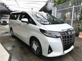 19款豐田埃爾法改投換面 極致奢華商務車
