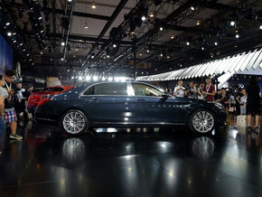 奔驰迈巴赫S500巨献 六月创销冲冠最底价-图7