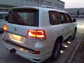 全新豐田酷路澤4000 真皮座椅踏板新體驗-圖3