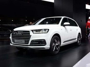 2016款的奥迪Q7现车 朗行豪驾67万惠购-图3