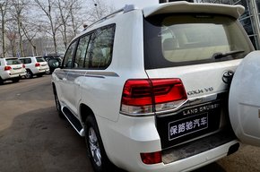 16款豐田酷路澤4000  價格曝光熱賣高潮-圖5
