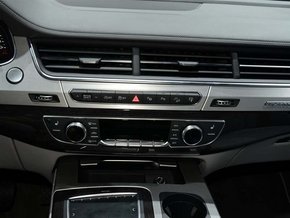 16款奥迪Q7四驱仅68万 集成科技旗舰SUV-图9