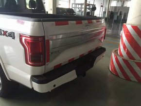 福特F150鉑金版皮卡  現(xiàn)車降價(jià)扣人心弦-圖7