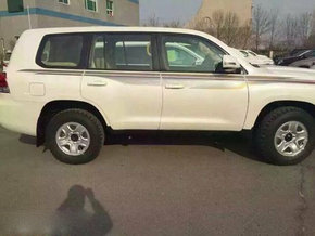 豐田酷路澤4000純進(jìn)口 現(xiàn)車平價(jià)暢享嗨購(gòu)-圖4