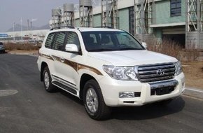 豐田酷路澤4500柴油 高性能越野脫困表現(xiàn)-圖3