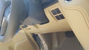 2016款蘭德酷路澤4000 丐版豐田陸巡現(xiàn)車-圖6