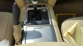 2016款蘭德酷路澤4000 丐版豐田陸巡現(xiàn)車-圖7