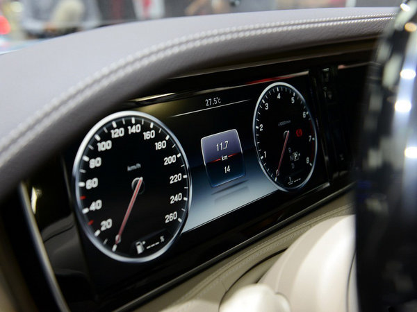 进口新款奔驰S400 动感奢华豪轿底价入手-图5