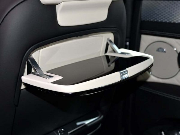 17宾利飞驰澎湃动力 激情座驾提升竞争力-图7