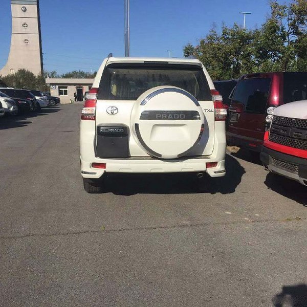 2017款丰田霸道2700价格 天津港霸道促销-图3