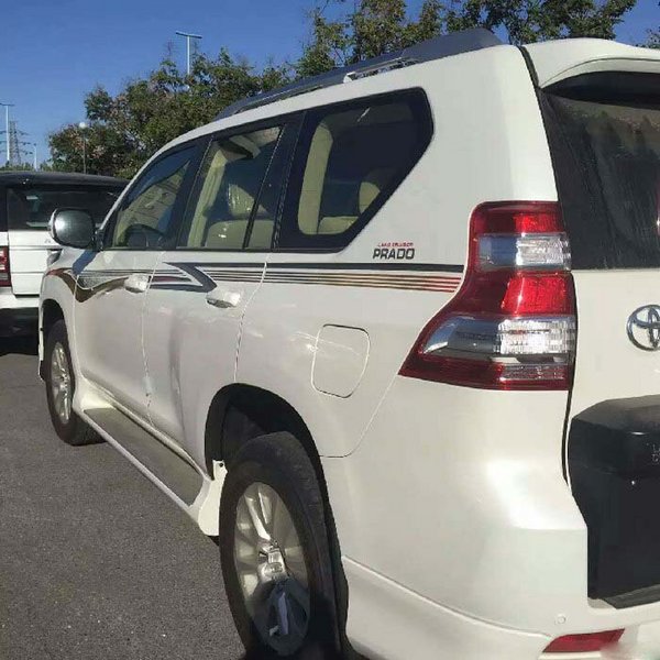 16款中東豐田霸道2700 批量現(xiàn)車到店底促-圖3