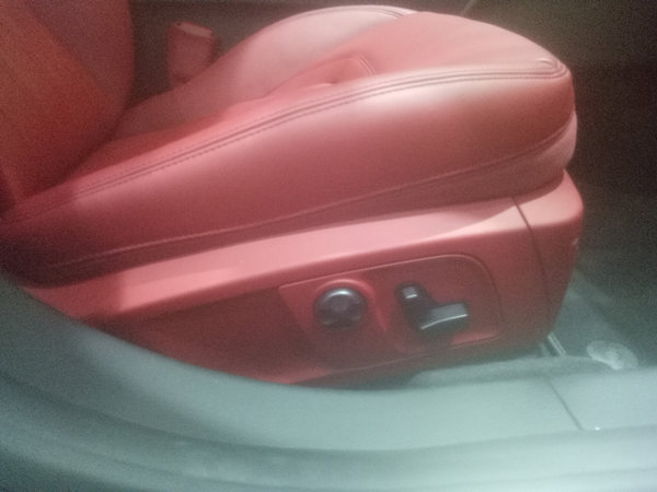 玛莎拉蒂莱万特 限量版蓝色大功率越野车-图11