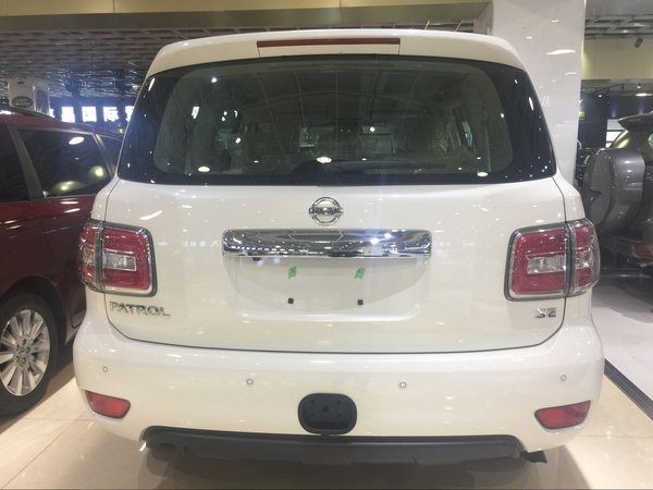 17款日產(chǎn)途樂(lè)4.0XE SUV越野強(qiáng)手僅售51萬(wàn)-圖3