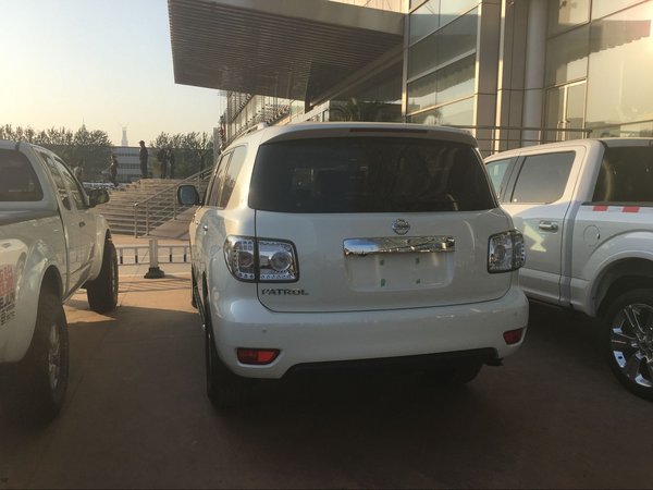 16款尼桑途樂Y62XE4.0L V6途樂節(jié)后連降-圖8