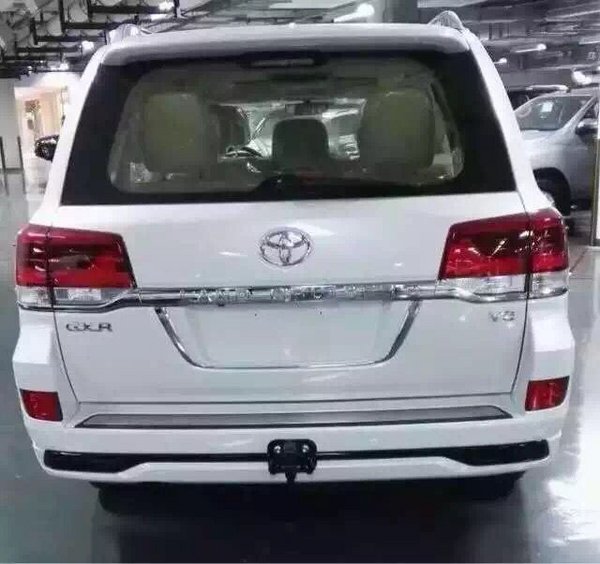 丰田酷路泽4600中东88万 V8驰骋不二之选-图4