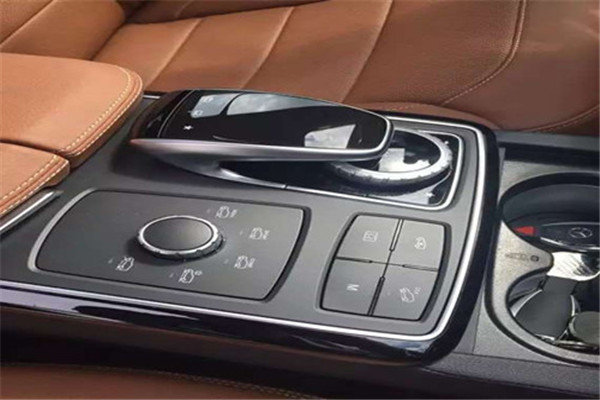 2017款奔驰GLS450报价 热惠直降新年特售-图8