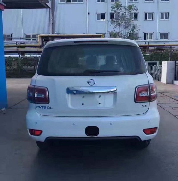 進口中東版尼桑途樂Y62 現(xiàn)車港口新報價-圖3
