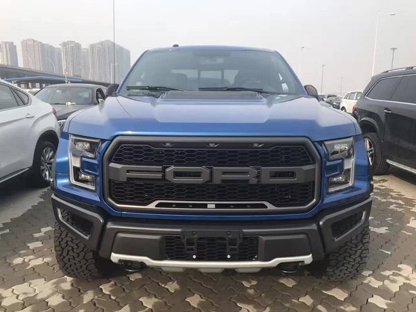 17加版福特猛禽F150 Raptor皮卡新配86万-图2