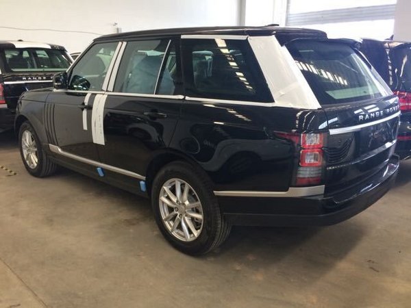 路虎揽胜行政柴油版 现车105万绝对底价-图4