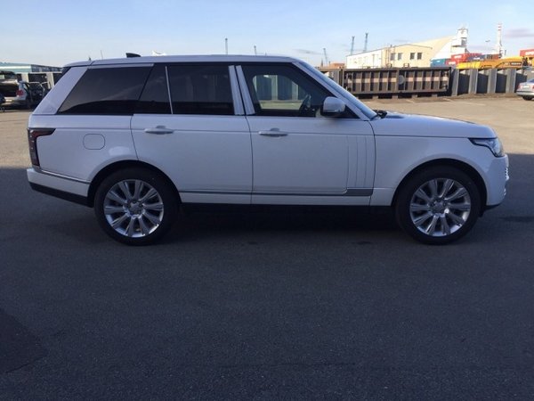 路虎揽胜行政3.0价格 路虎港口清仓价-图3