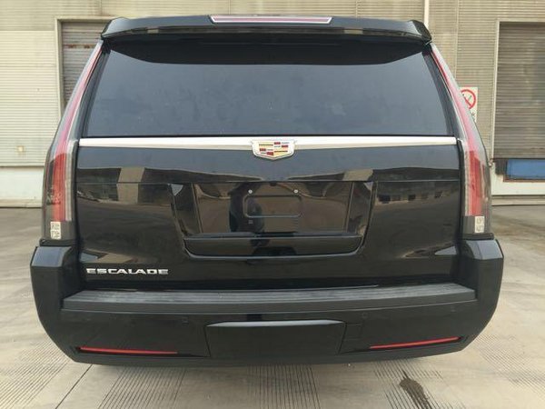 17款凯迪拉克凯雷德 铂金加长版疯狂让利-图7