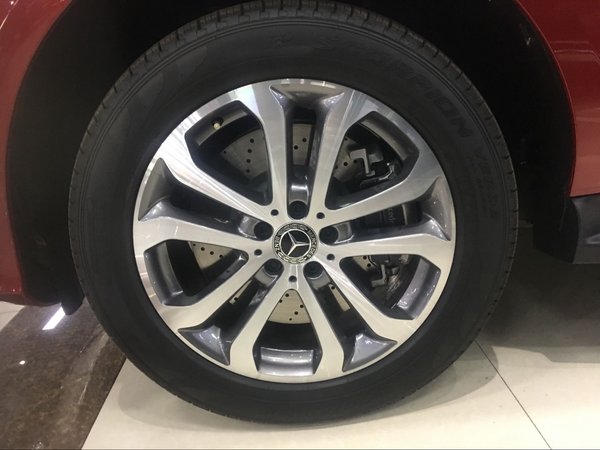 2018款加版奔驰GLE400 配置全无形底价售-图7