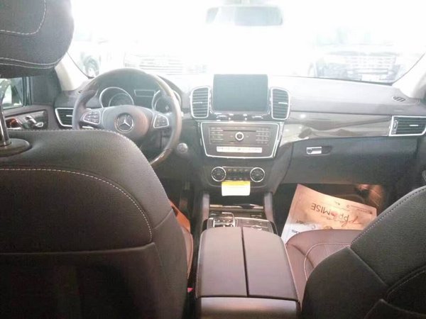 2017款奔馳GLS450 十月降價榜首僅102萬-圖6