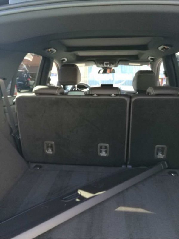 17款加版奔驰GLE43AMG顶配 走在时尚前沿-图7