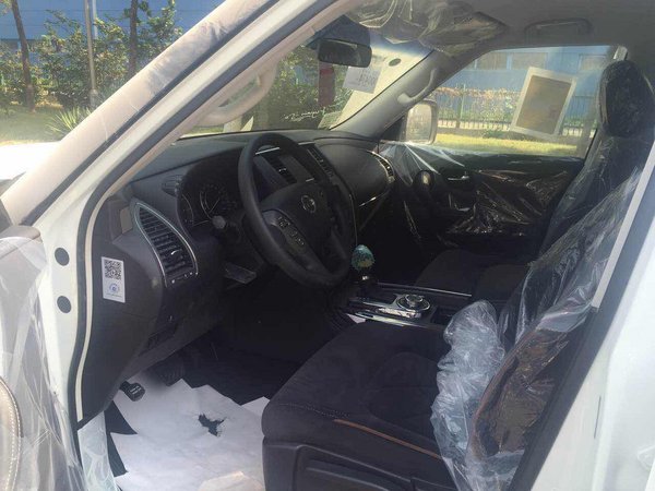 尼桑途樂Y62中東4.0L 現(xiàn)車到店十一特惠-圖5