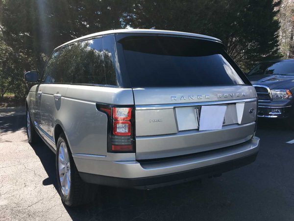 2017款路虎揽胜行政版来了 风骚揽胜配置-图3