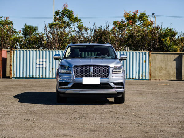 2018款林肯领航员现车 越野精英惊喜降临-图2