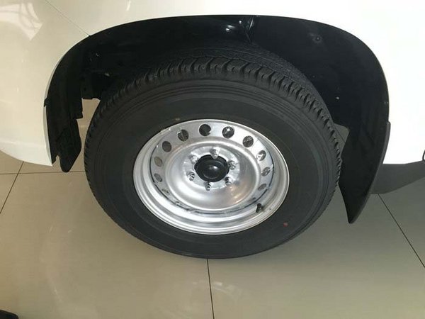豐田霸道2700特惠38萬 普拉多4.0L48.5萬-圖3