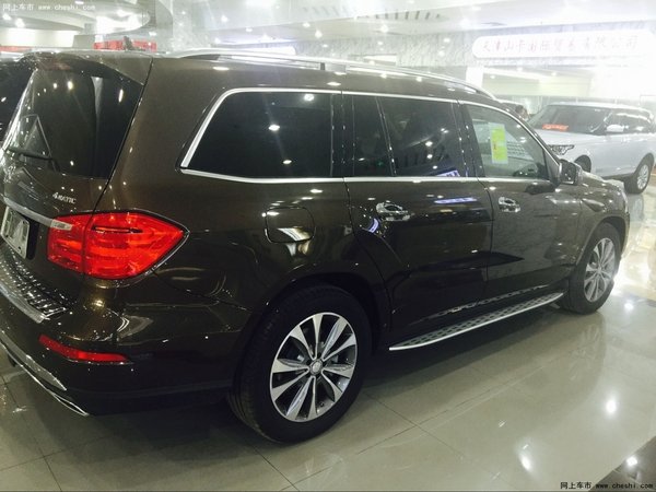 奔馳GL450港口展廳實拍 美規(guī)GL450批發(fā)商-圖5