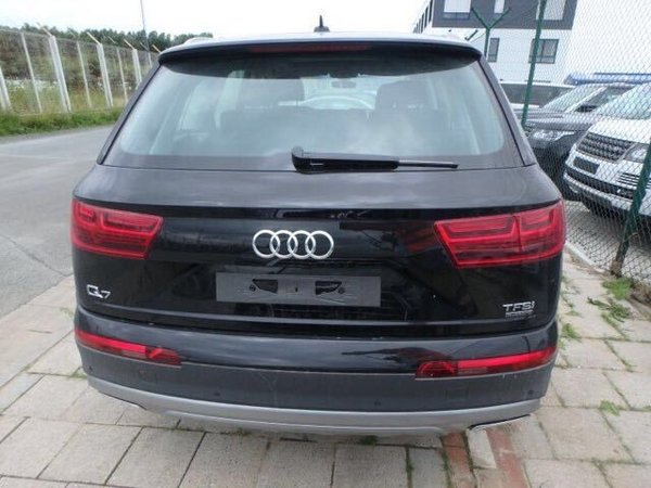 2017款奥迪Q7天津现车 动力激发Q7新报价-图3