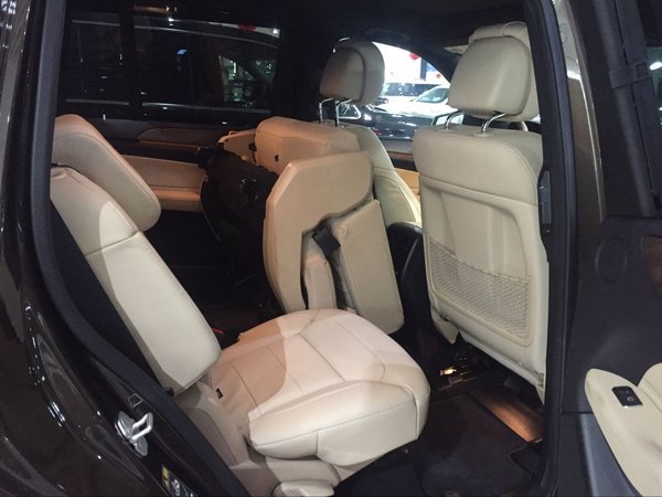 2017款奔馳GLS450現(xiàn)車 回饋價(jià)熱賣濱海購-圖7